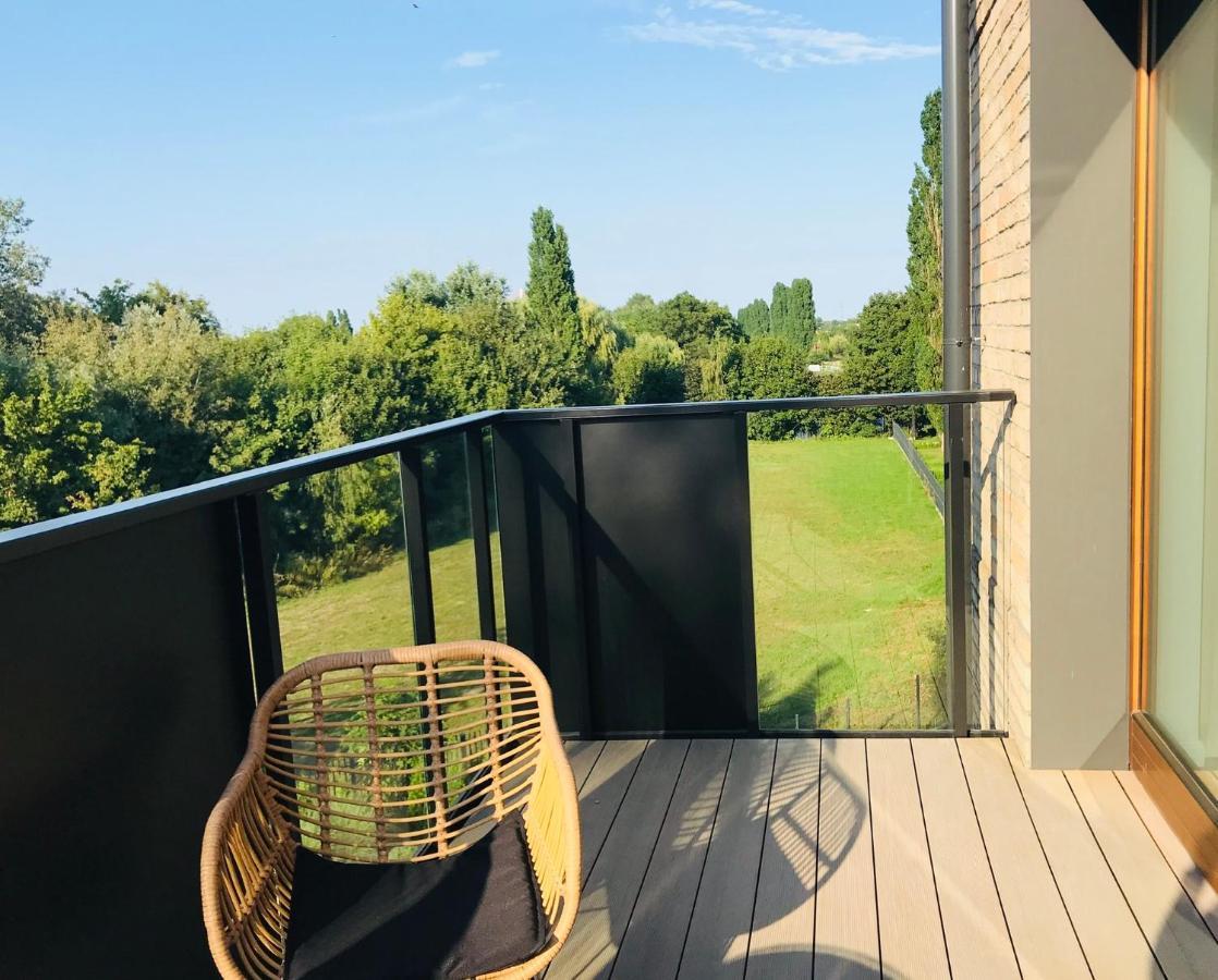 Baltic Riviera Apartments - Garden Sanctuary Retreat Gdansk Exterior foto